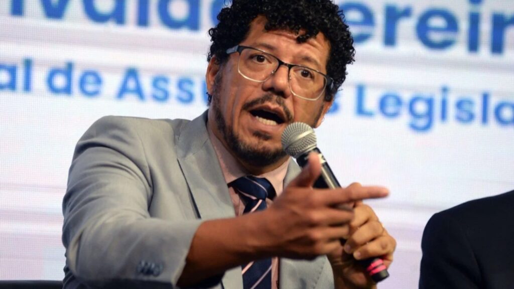 Governo pretende rever e alterar relatório da PEC da Segurança Pública
